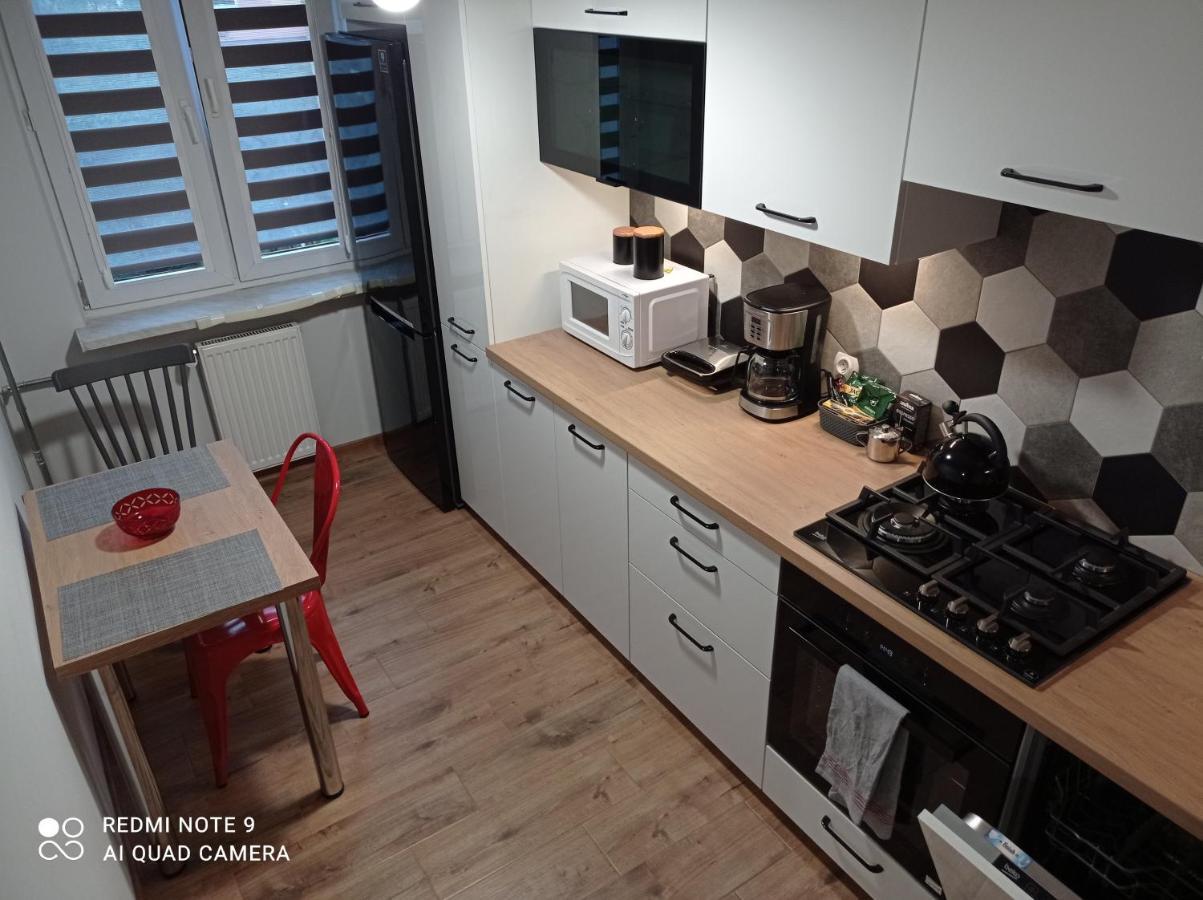 Apartament Na Parterze Stalowa Wola Extérieur photo